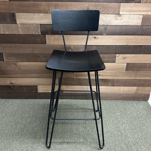 Bar Height Stool
Brand New - Image 1