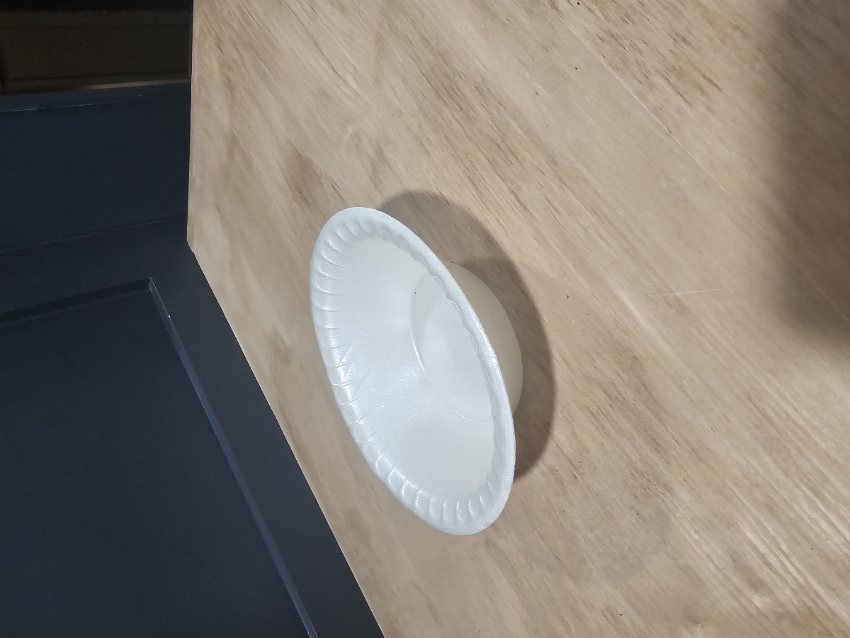 Foam bowls - Image 1