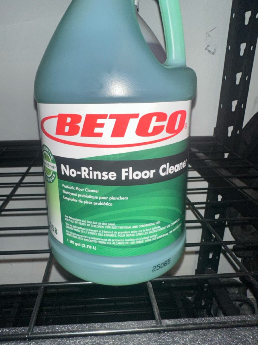 Betco Floor Cleaner
No Rinse - Image 1