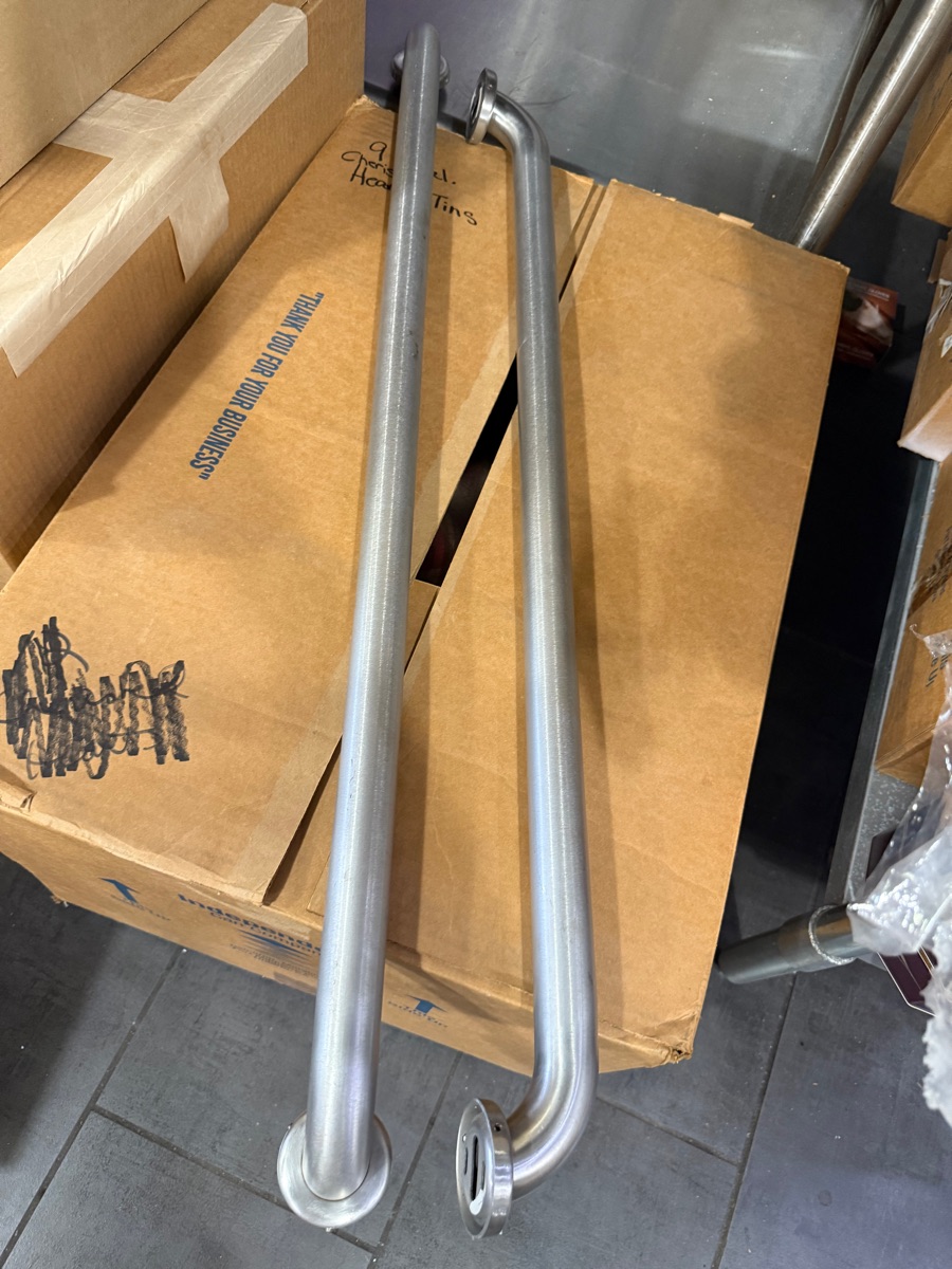 Handicap railings - Image 1