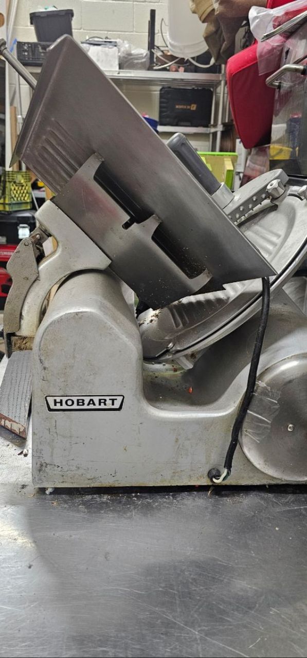 Hobart Slicer 1812 - Image 1