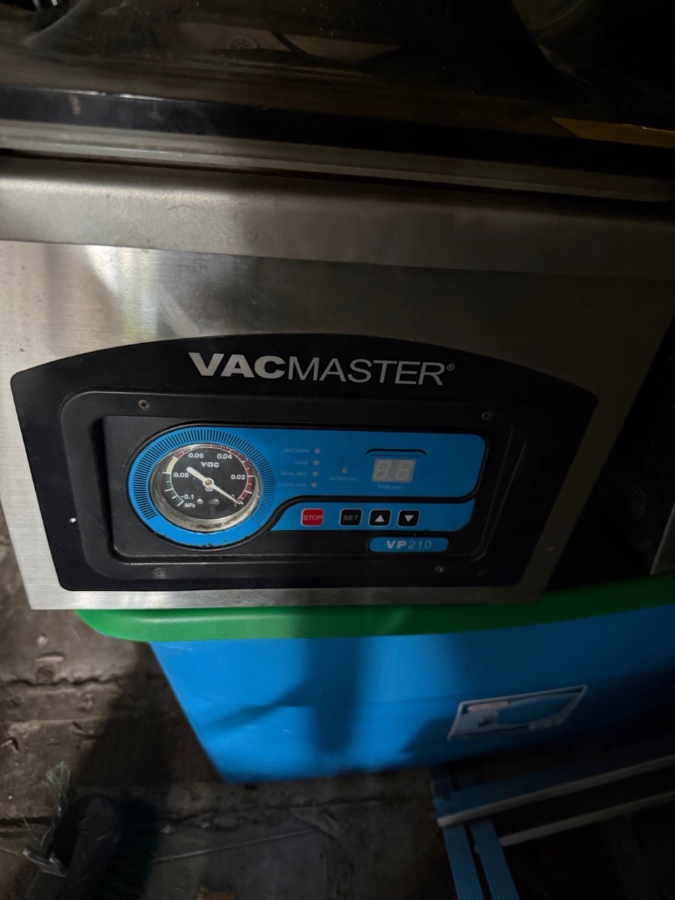 Vacmaster VP210 - Image 1