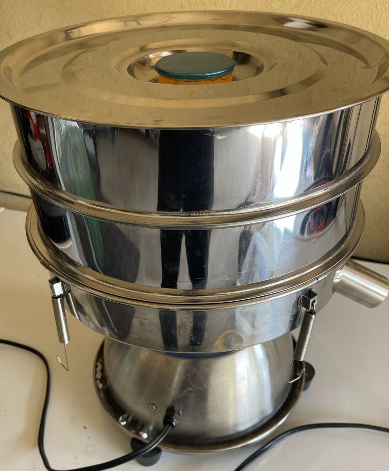 Mini Electric Sieving Vibrating Machine Powder Screening Sifter Machine - Image 1