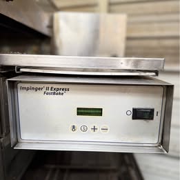 Lincoln Impinger II 1100 Series FastBake Natural Gas Triple Stacked Conveyor Oven - Image 5
