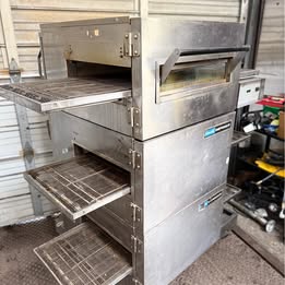 Lincoln Impinger II 1100 Series FastBake Natural Gas Triple Stacked Conveyor Oven - Image 6