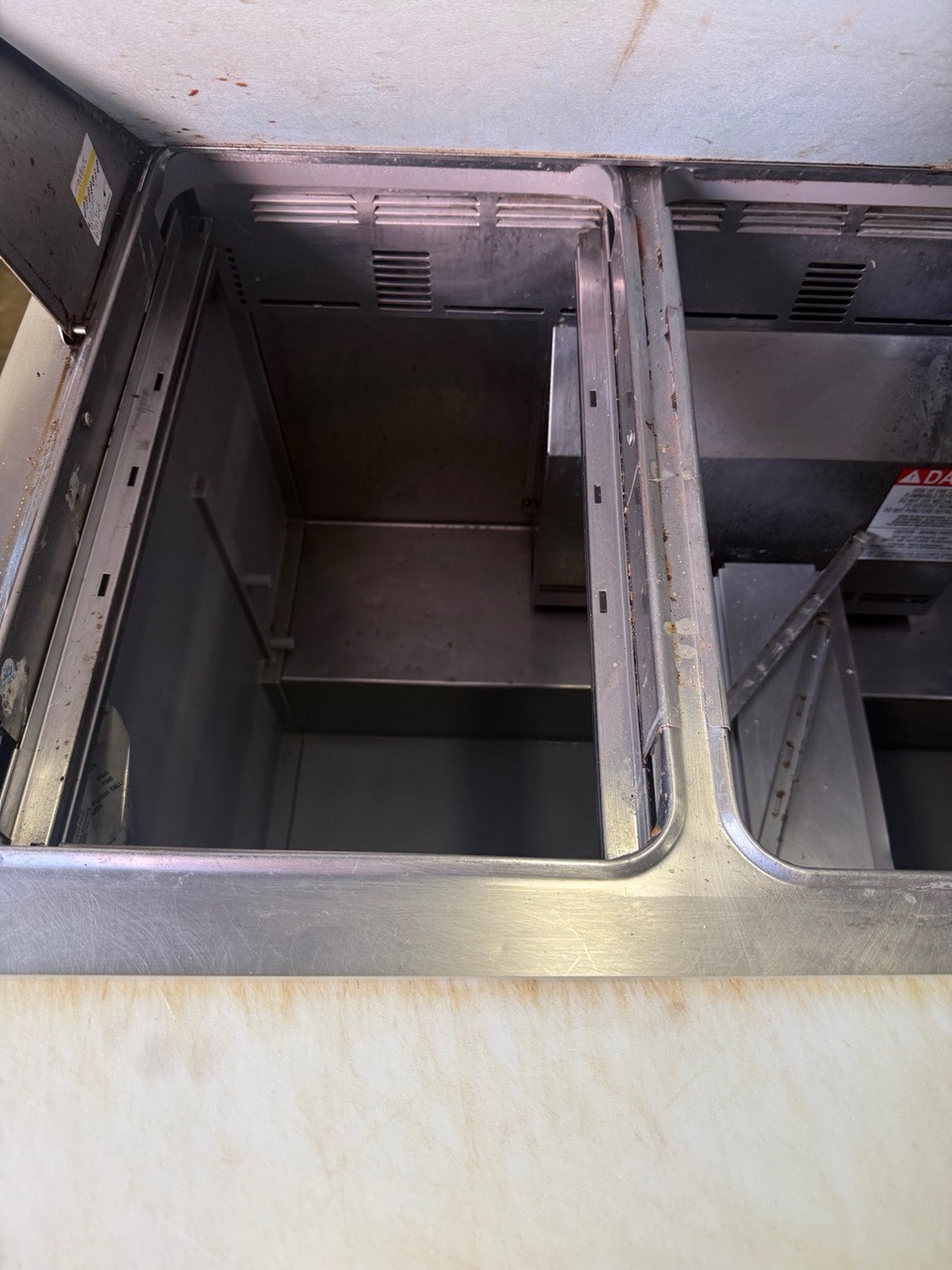 DELFIELD 4448NP-18M 48” Sandwich Prep Table Cooler Refrigerator USED - Image 4