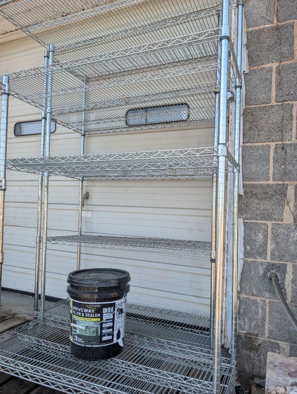 4 ft Metro Shelving w/ Casters - Image 2