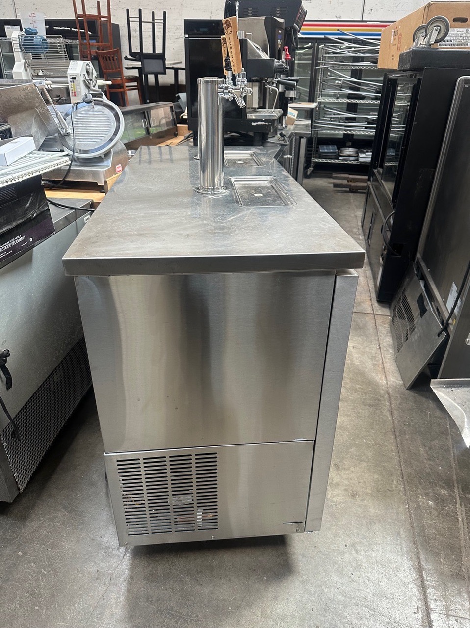 Kegco 61" Wide Stainless Steel Commercial Kegerator - Image 3