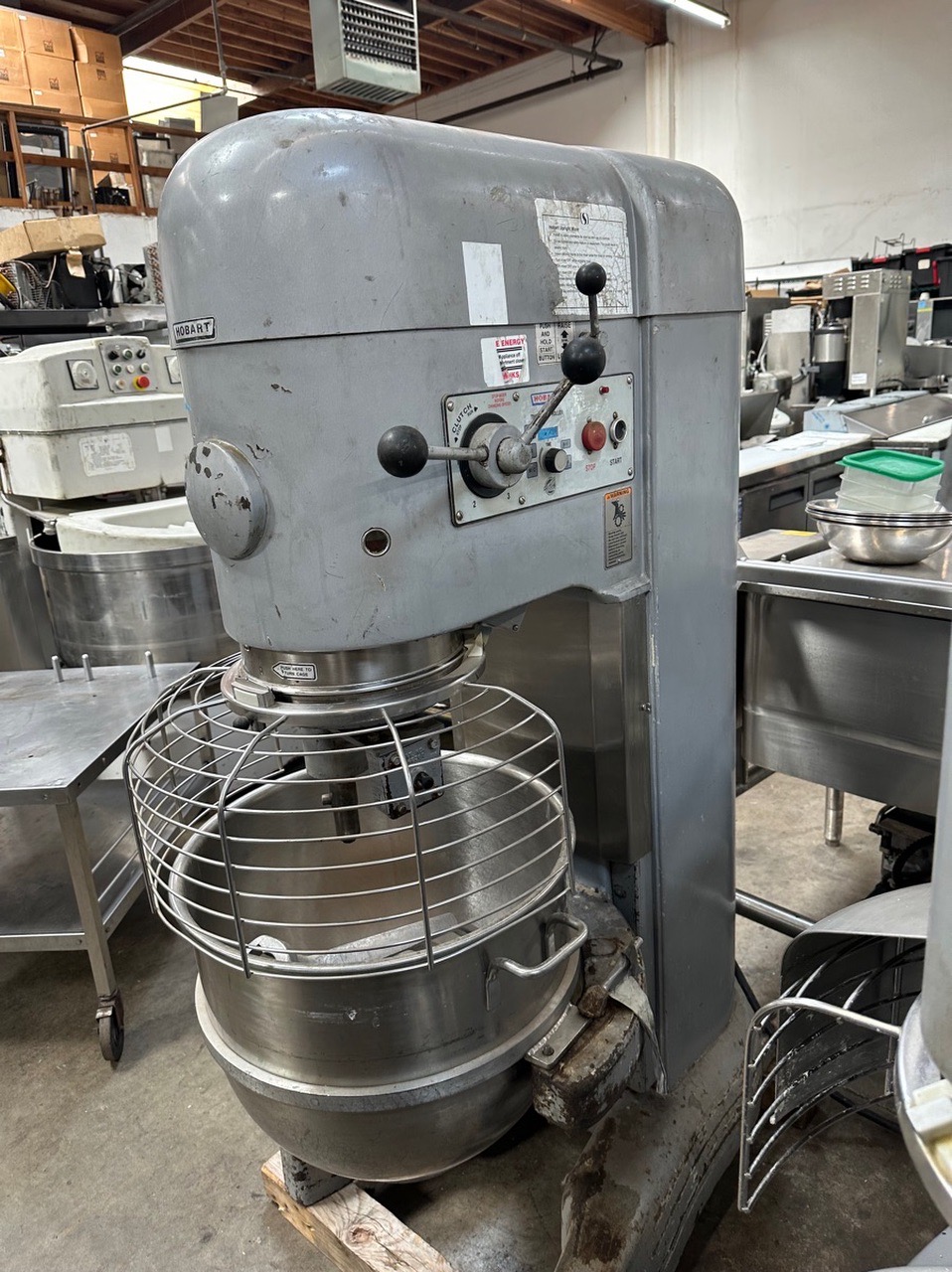 Hobart M-802 dough mixer with guard and attachments. - Image 4