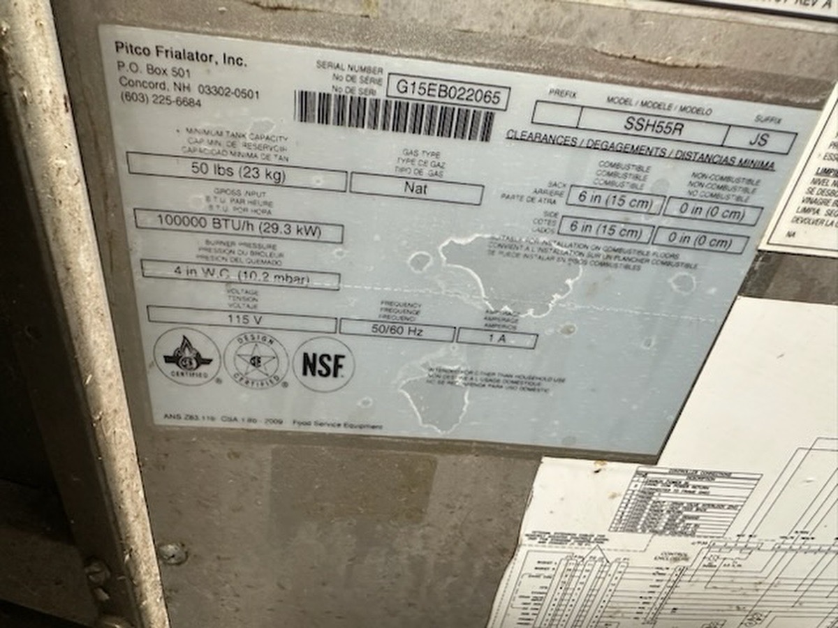 Pitco SSH55R Gas Fryer - 50 lb Vat, Floor Model, Natural Gas with dump station included combo. - Image 7