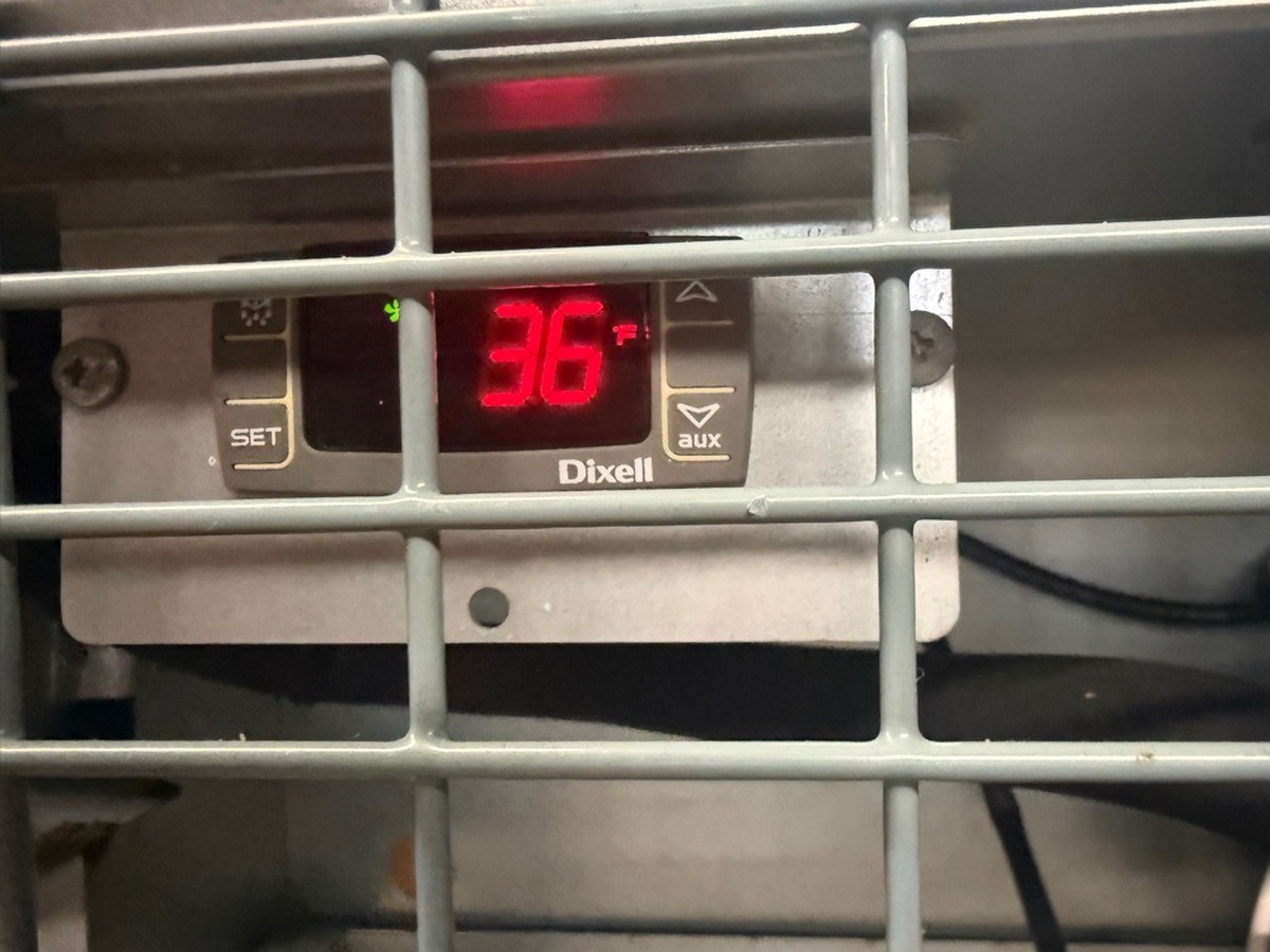 DUKERS 60” MEGATOP SANDWICH PREP TABLE COOLER USED - Image 6