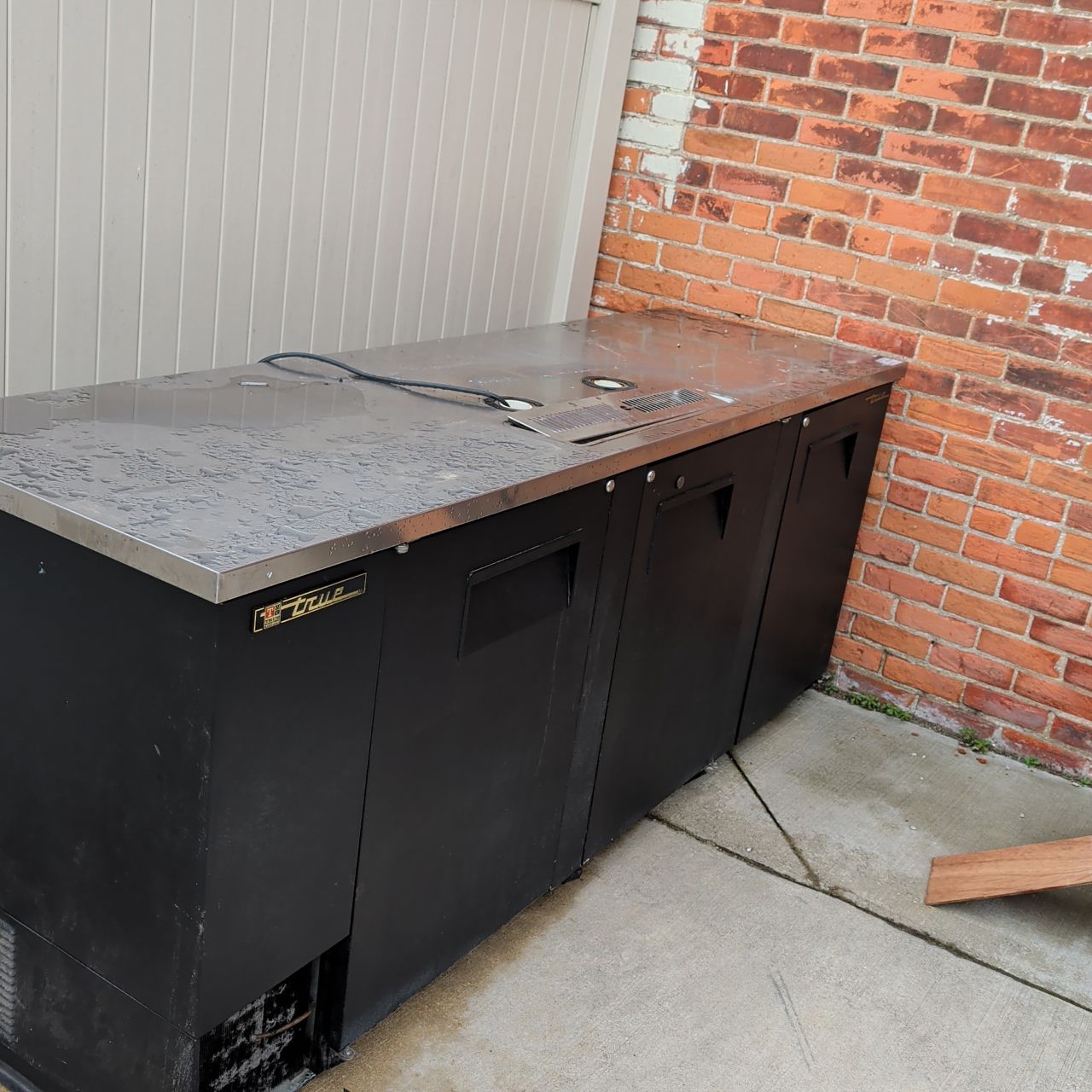 TRUE Beer Keg Cooler - Image 2