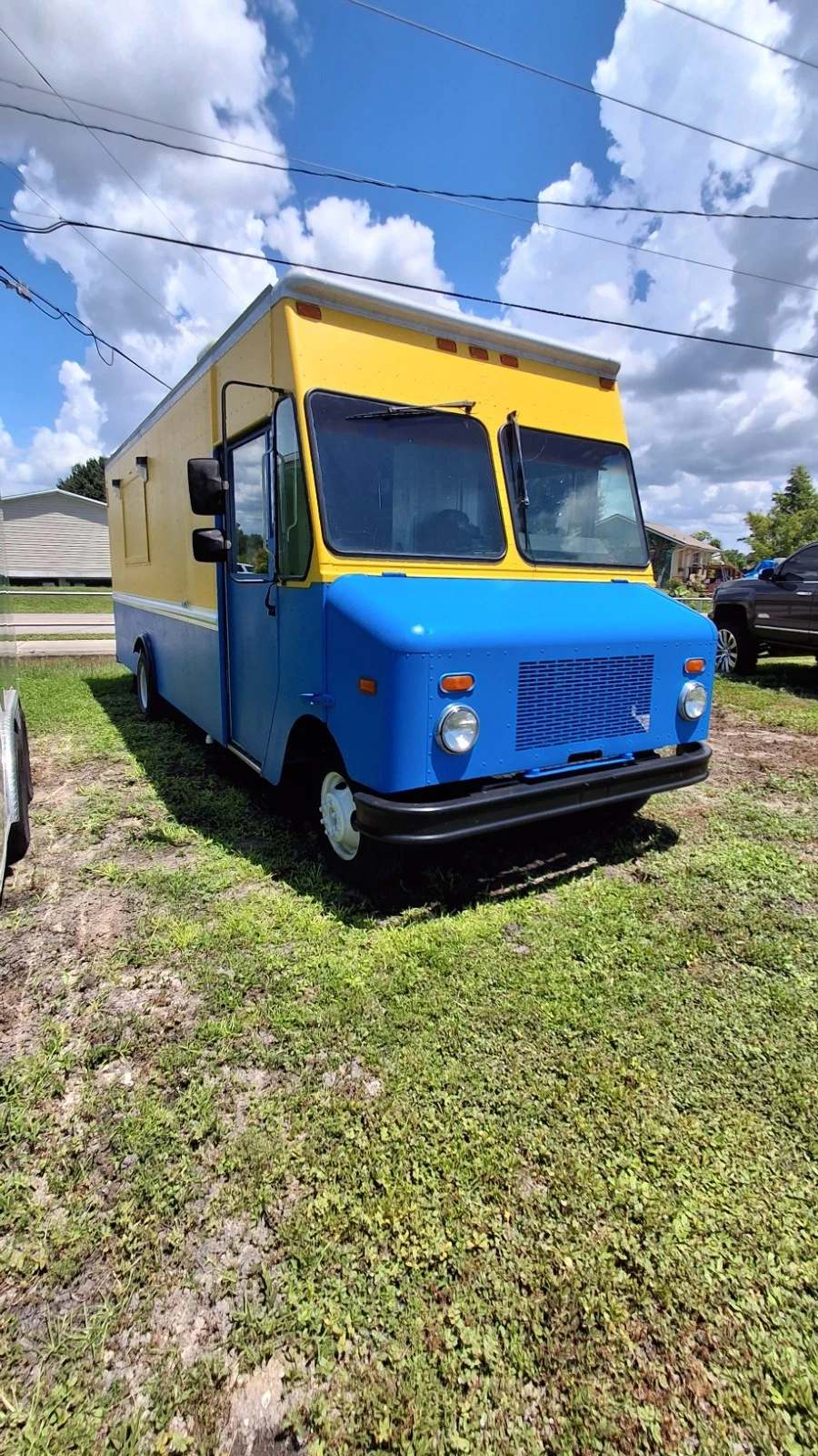 2007 Ford food truck - Image 2
