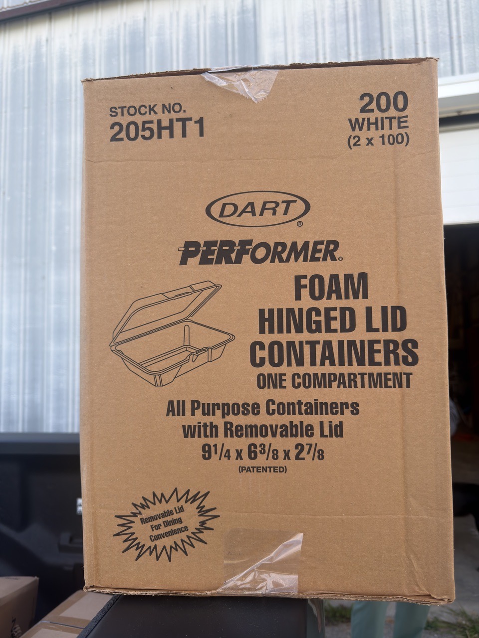 Dart Performer Foam Hinged Lid Containers - 200 Pack - Image 2