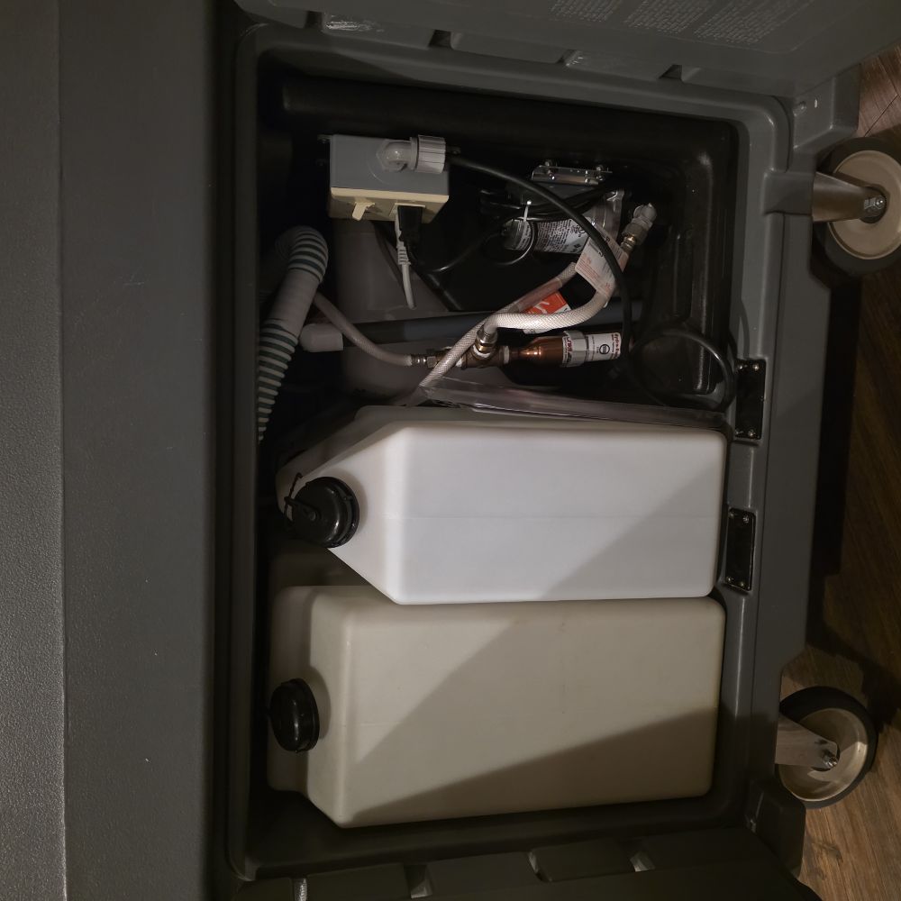 Cambro Handwashing Station - Image 6