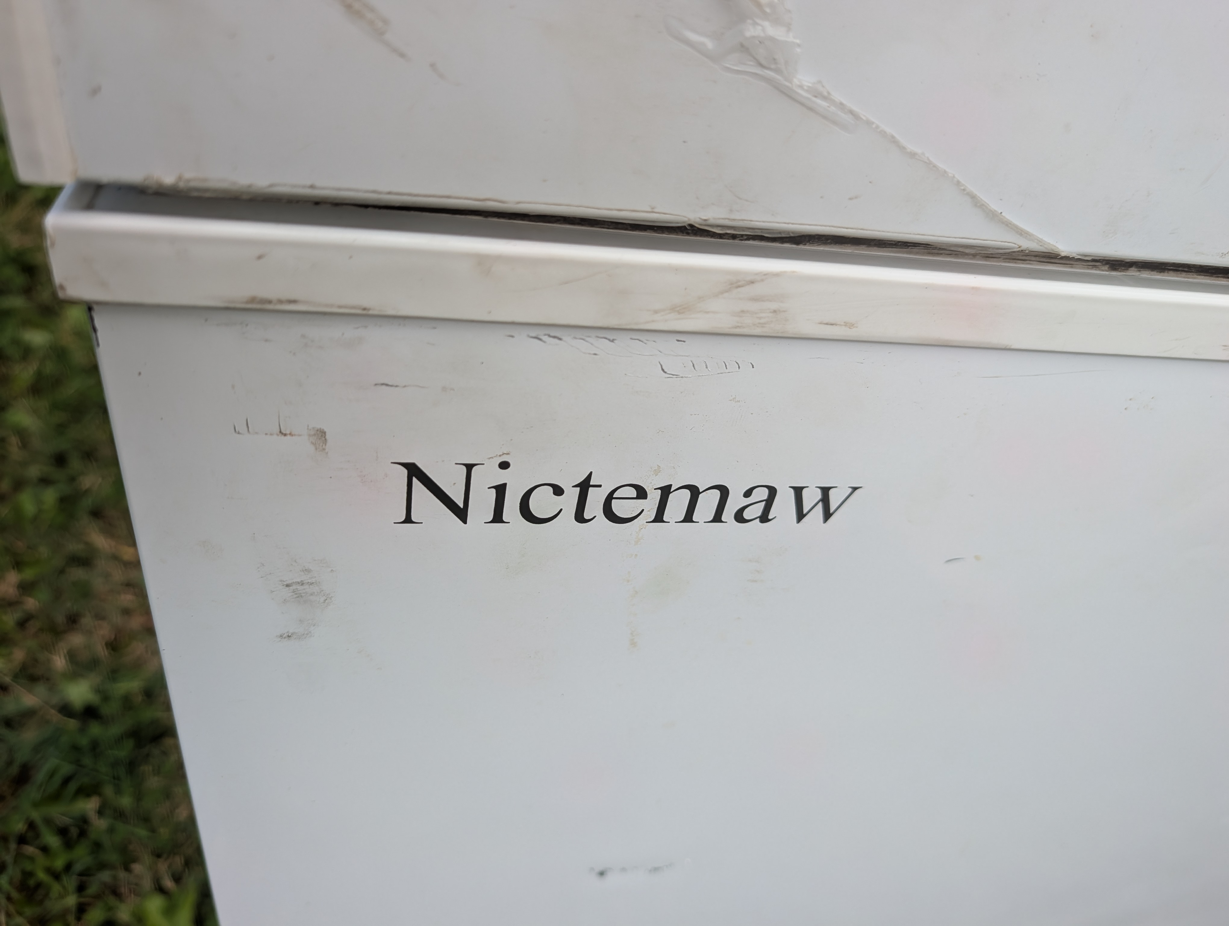 Nictemaw 5.3 cu ft (150 L) Chest Freezer, 115V - Image 3