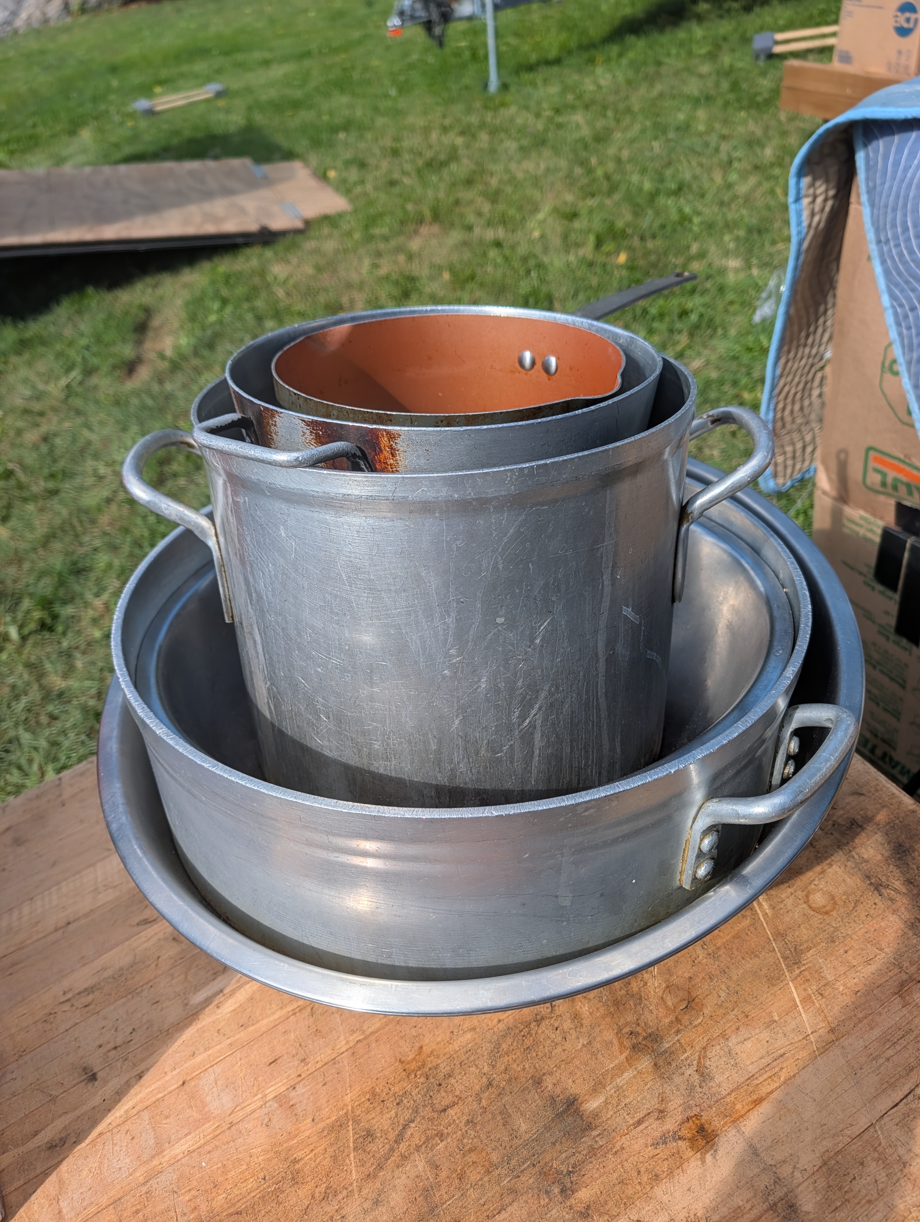 Aluminum Stock Pots & Brazier Lot - Image 1