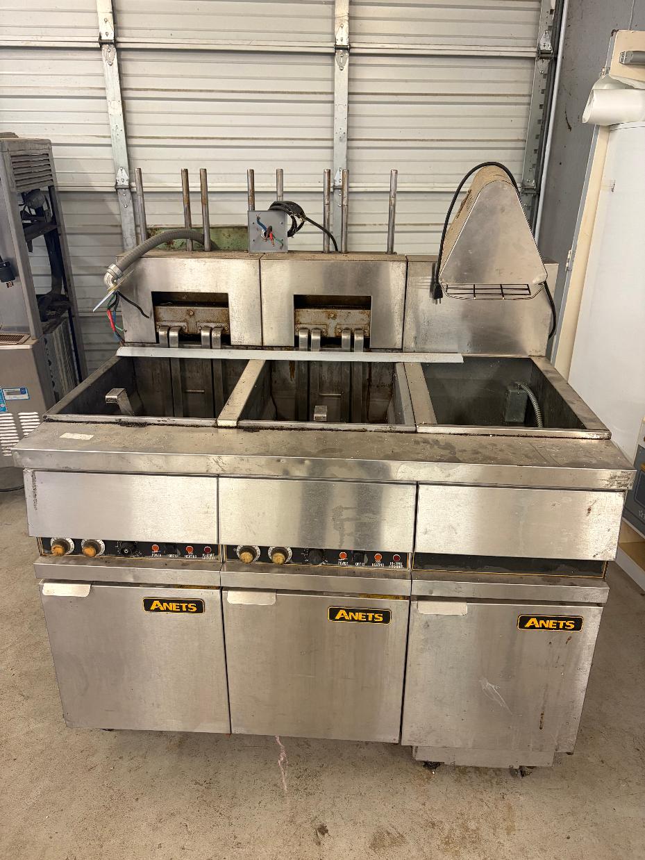 Commercial Deep Fryer - Image 1