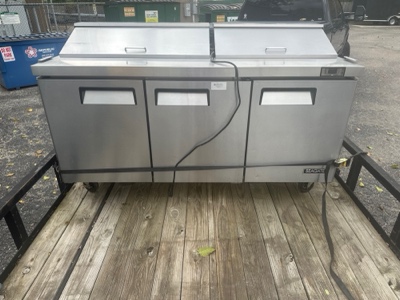 Refrigerated Prep Table